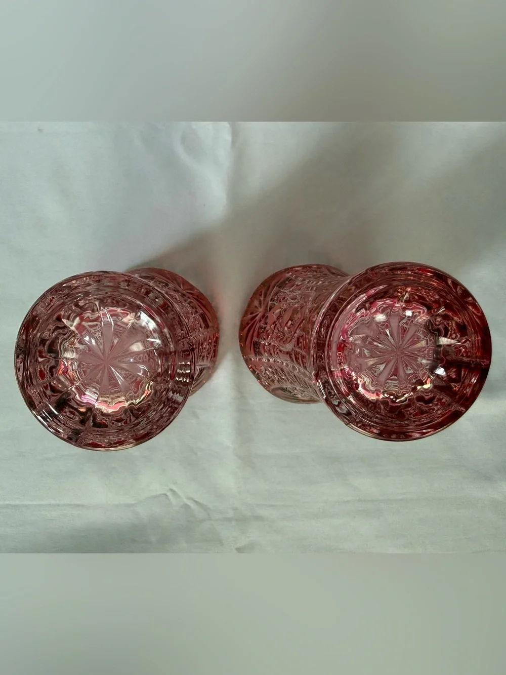Vintage 1993 Cristal D’Arques Chesnay Rubis Cut to Clear Crystal Set of 2 Vases